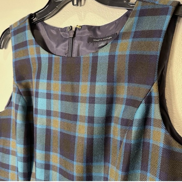 💙Tommy Hilfiger Navy and Blue Plaid Midi Dress - Picture 4 of 14